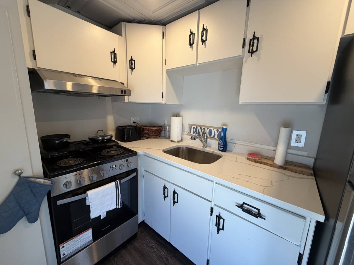 Apartment for rent at 102 Cross #2R, Somerville, MA 02145
