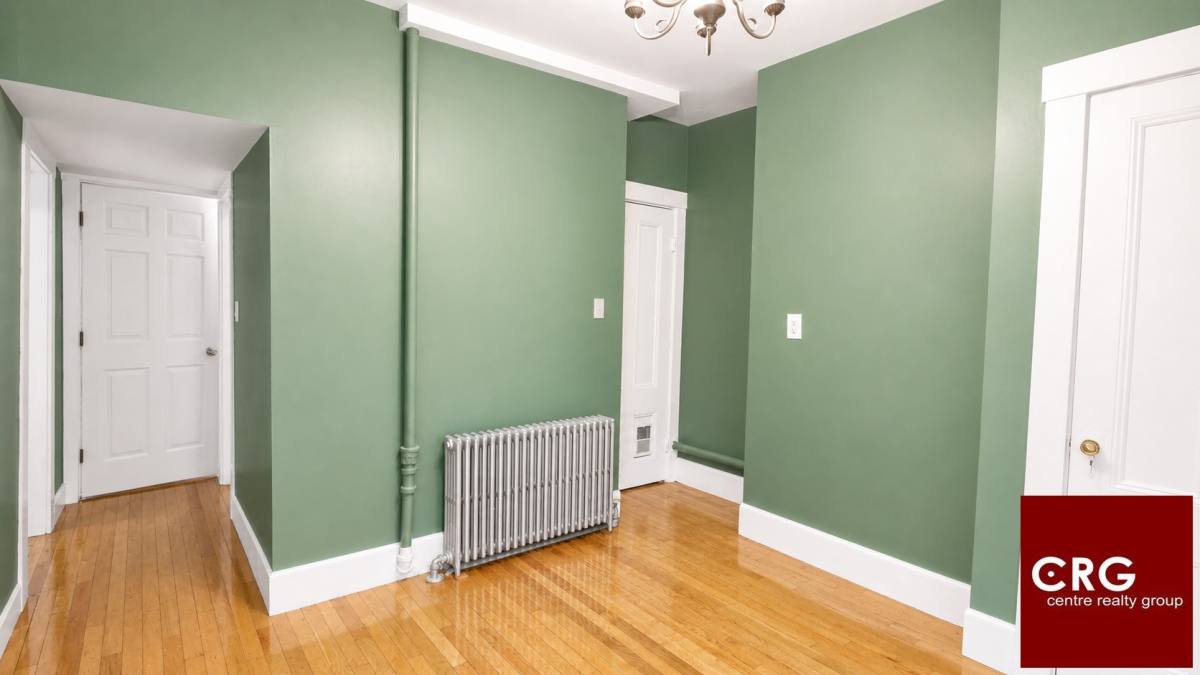 Townhouse for rent at 196 Dorchester St, South Boston, MA 02127