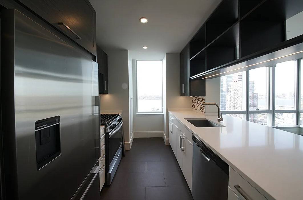 Apartment for rent at 551 10th Ave #14B, New York, NY 10018