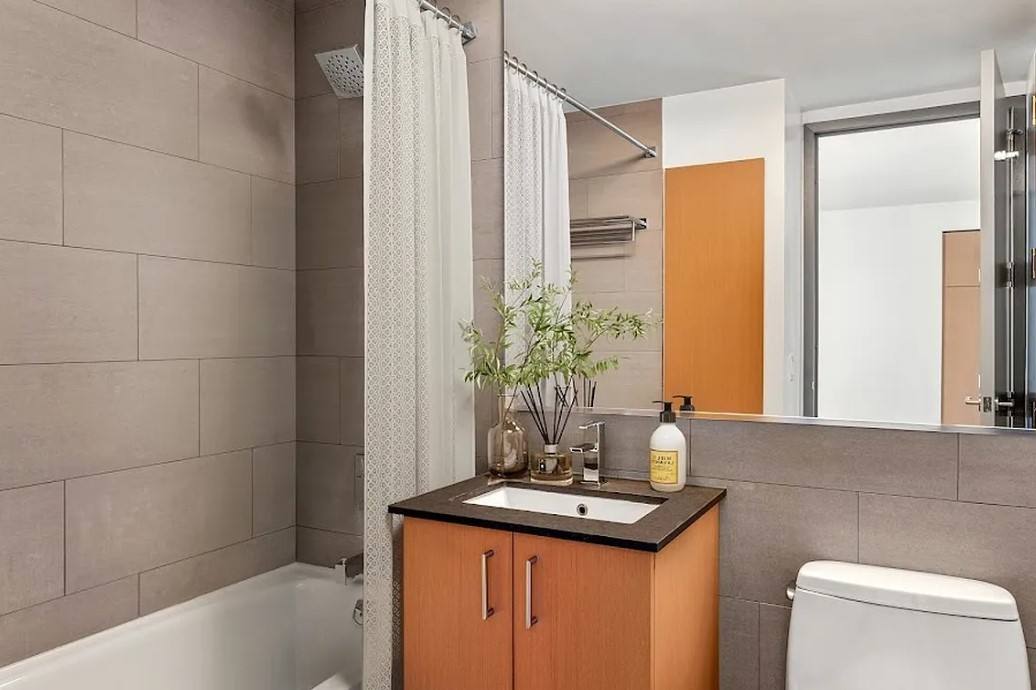 Apartment for rent at 29 Beekman St #19U, New York, NY 10038