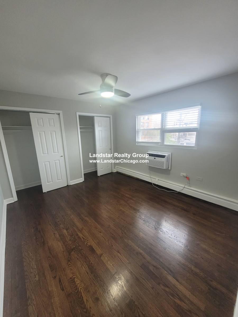 Apartment for rent at 1319 W Sherwin #1A, Chicago, IL 60626