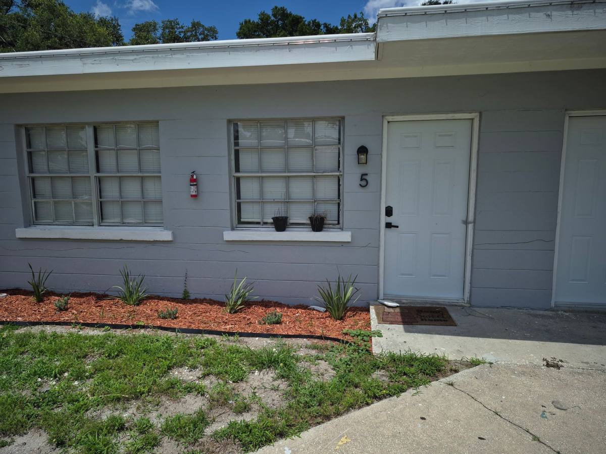 Apartment for rent at 3408 E Dr Martin Luther King Jr Blvd, Tampa, FL 33610