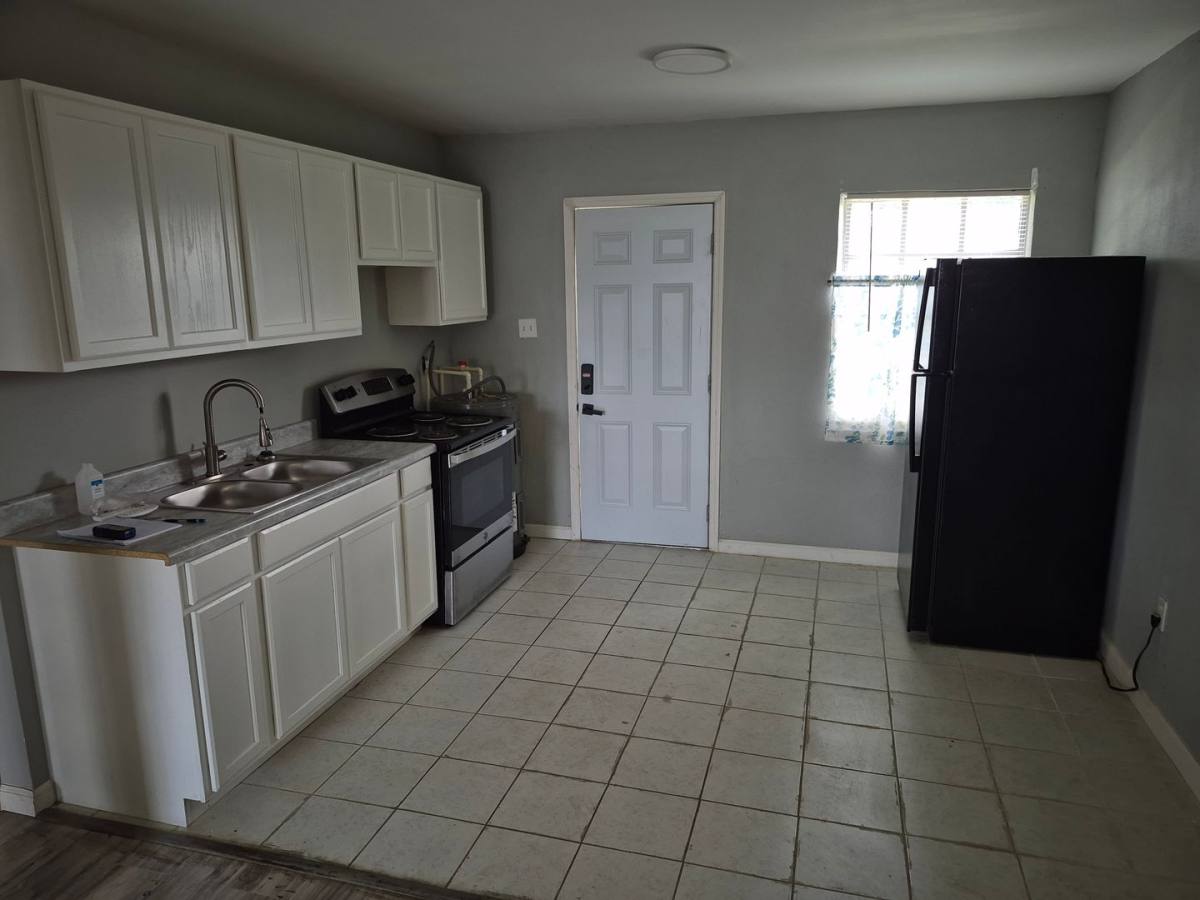 Apartment for rent at 3408 E Dr Martin Luther King Jr Blvd, Tampa, FL 33610