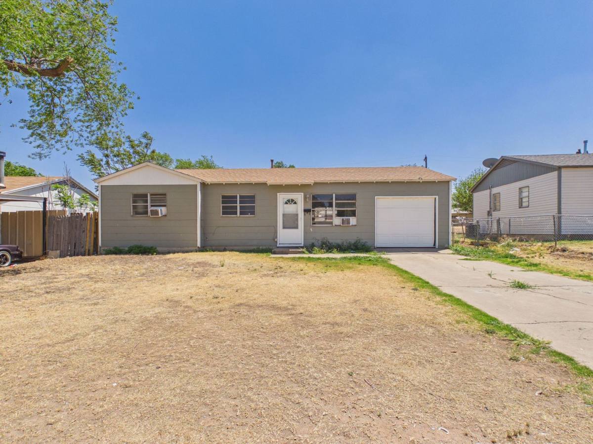 House for rent at 3810 Mesa Verde Dr, Amarillo, TX 79107