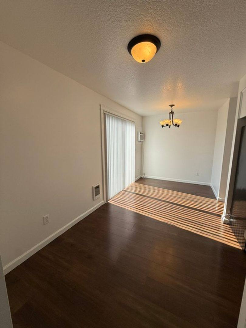 Apartment for rent at 184 S 5th Ave, Cornelius, OR 97113