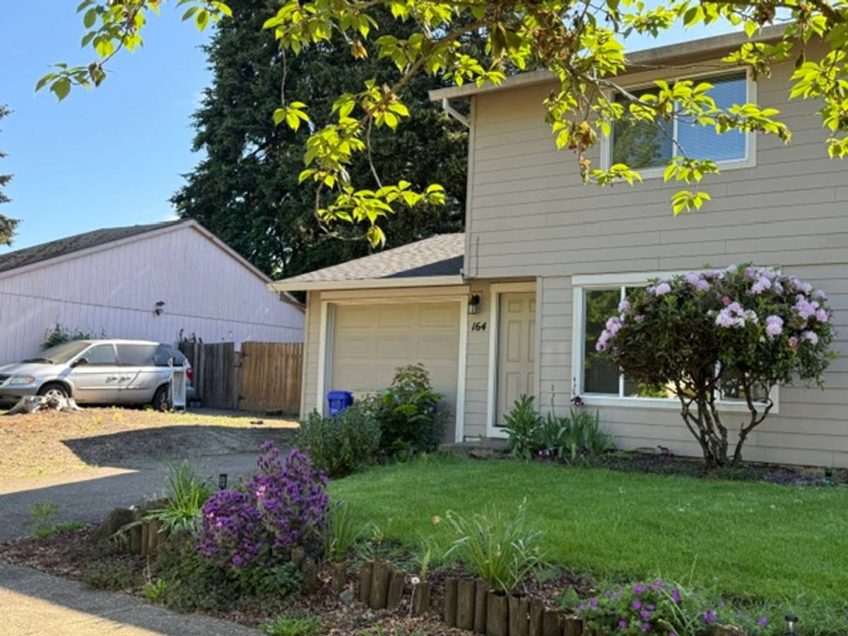 Apartment for rent at 184 S 5th Ave, Cornelius, OR 97113