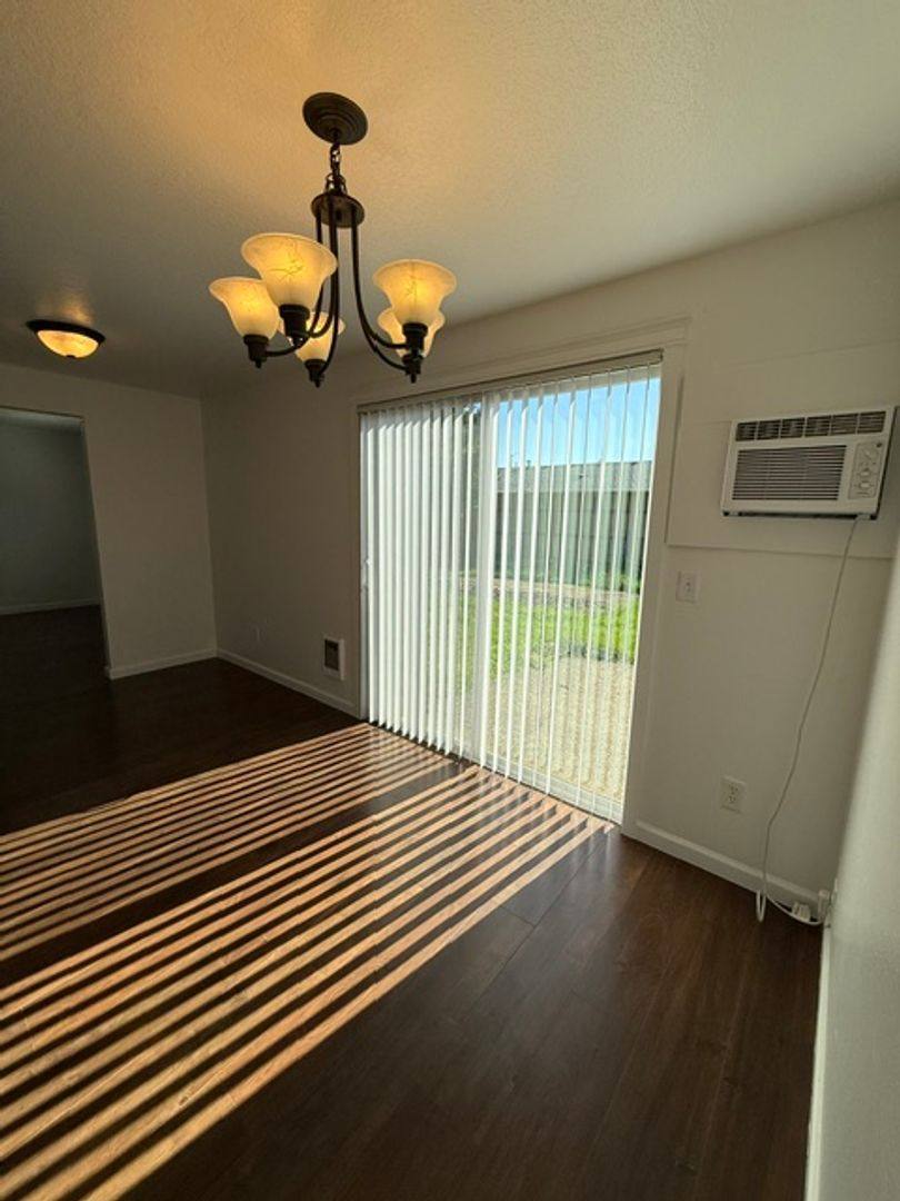 Apartment for rent at 184 S 5th Ave, Cornelius, OR 97113