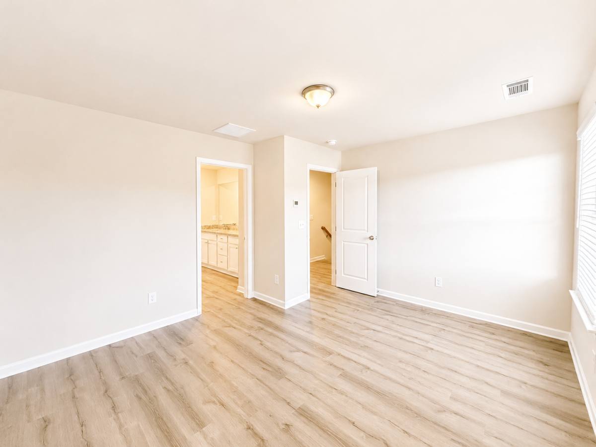 Townhouse for rent at 201-C Harvest Ridge Lane, Cornelia, GA 30531