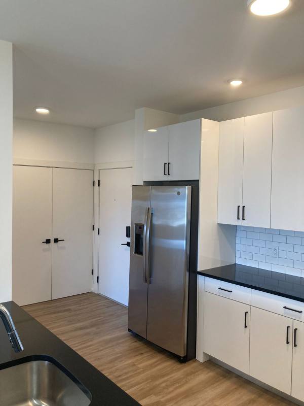 Apartment for rent at 520 Cliff St, Fairview, NJ 07022