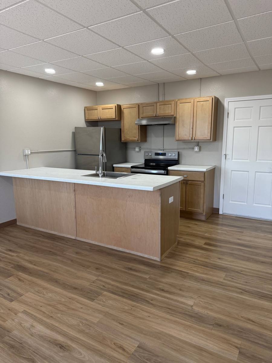 Apartment for rent at 9 2nd Ave E, Albia, IA 52531