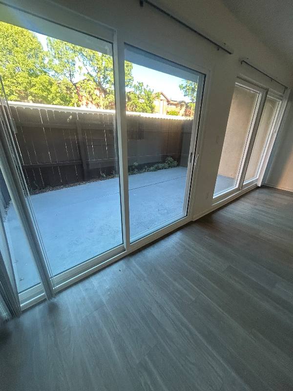 Apartment for rent at 10200 De Soto Ave, Chatsworth, CA 91311