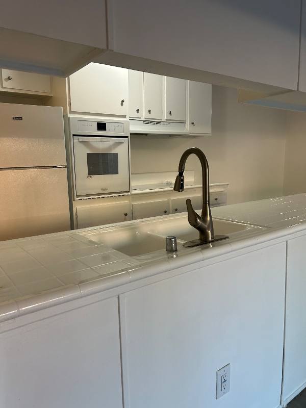 Apartment for rent at 10200 De Soto Ave, Chatsworth, CA 91311