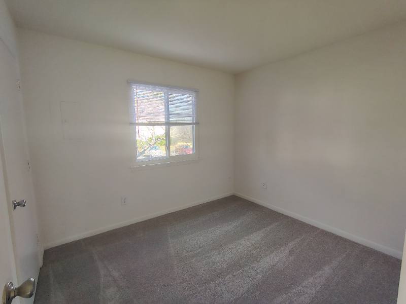 Apartment for rent at 600 Reusens Rd, Lynchburg, VA 24503