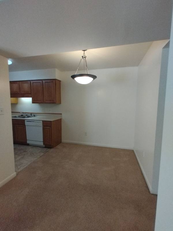 Apartment for rent at 600 Reusens Rd, Lynchburg, VA 24503