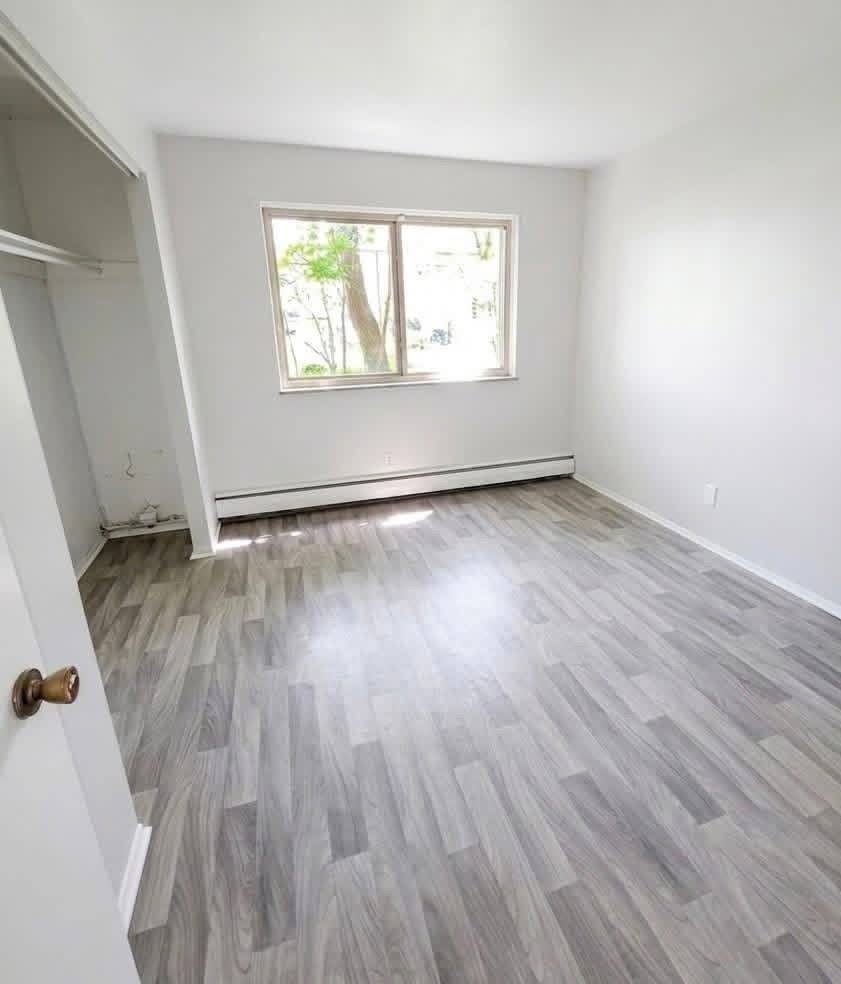 Apartment for rent at 3688 Bosworth Rd, Cleveland, OH 44111