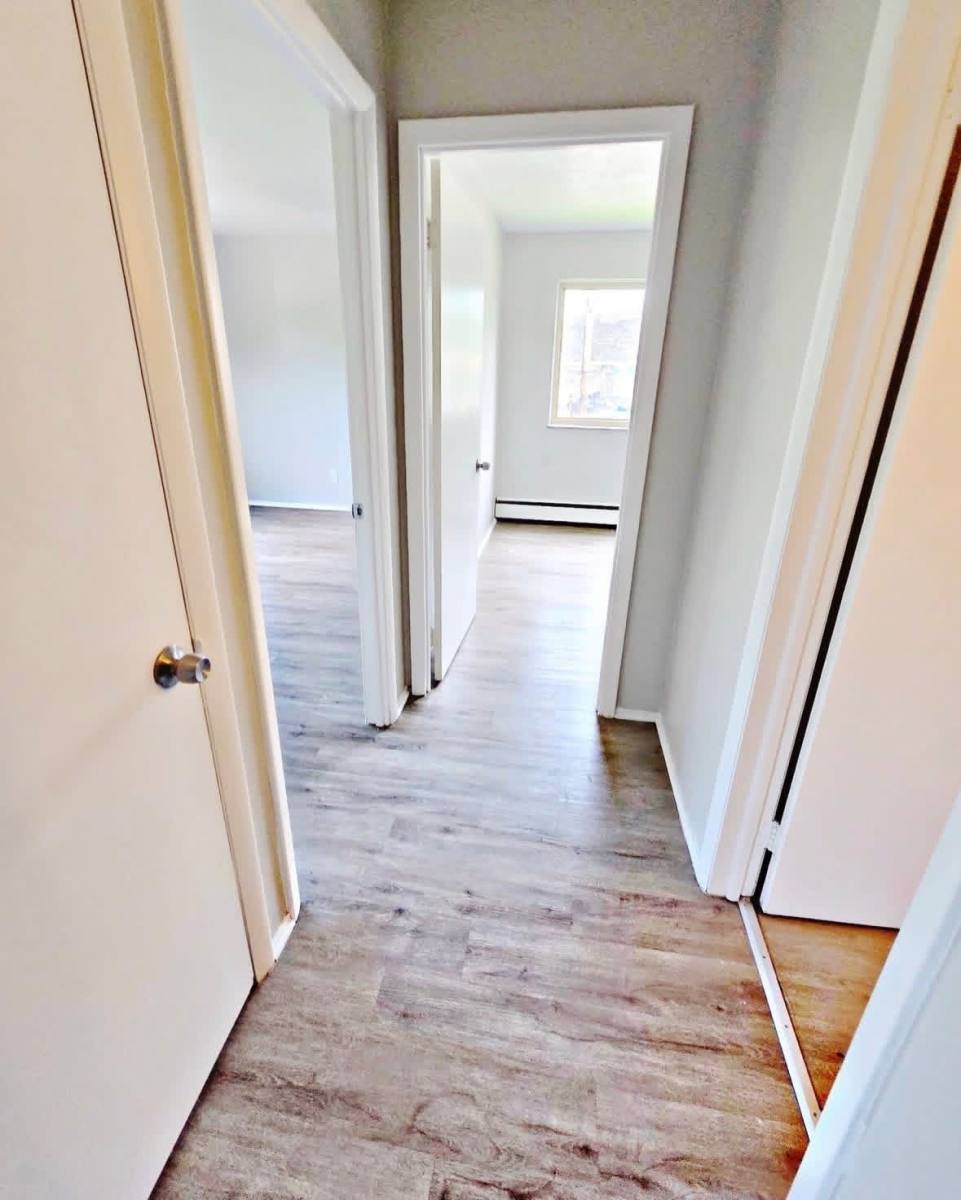 Apartment for rent at 3688 Bosworth Rd, Cleveland, OH 44111
