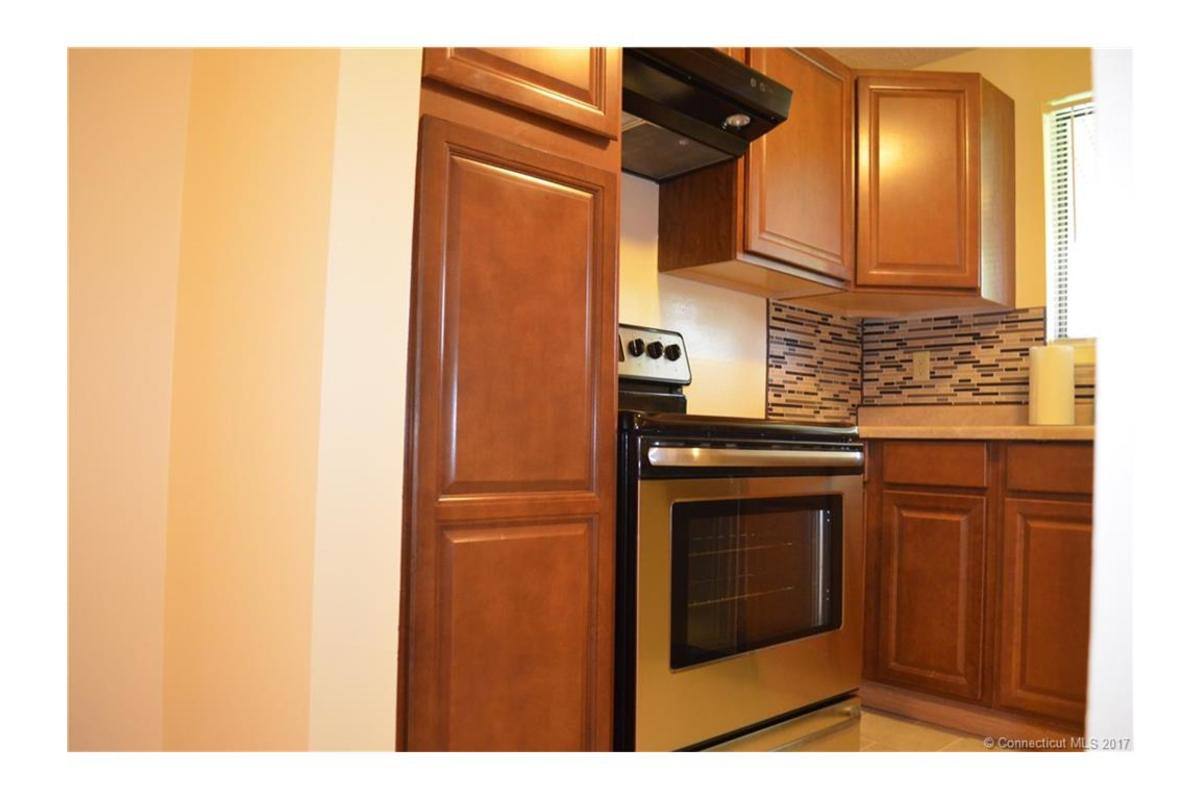 Apartment for rent at 23 Amato Dr, South Windsor, CT 06074