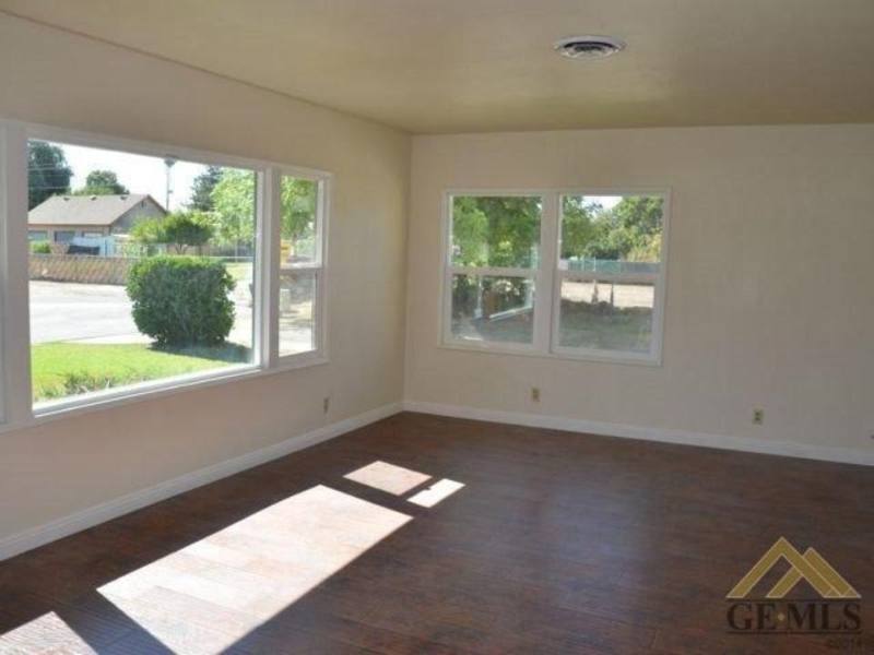 House for rent at 6305 Almond Dr, Bakersfield, CA 93308
