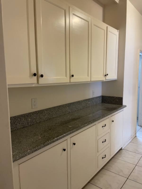 Apartment for rent at 1547 S Wooster St, Los Angeles, CA 90035