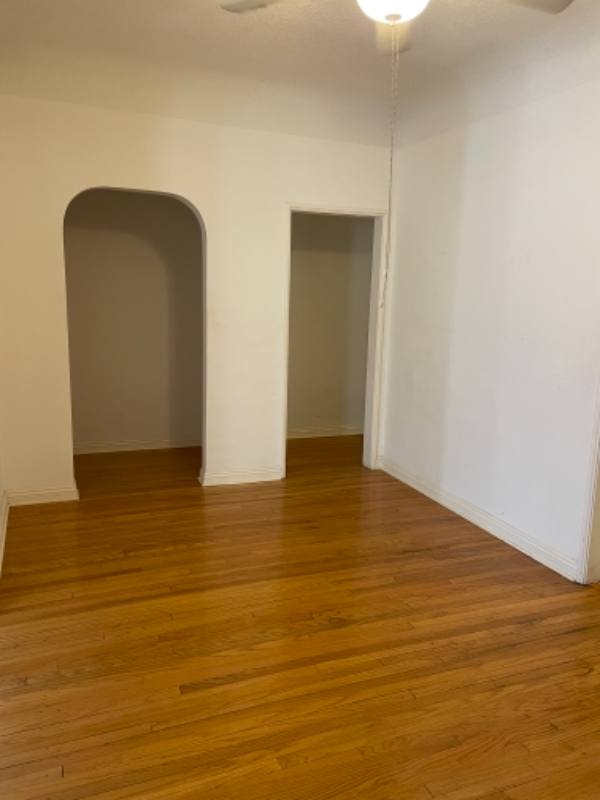Apartment for rent at 1547 S Wooster St, Los Angeles, CA 90035
