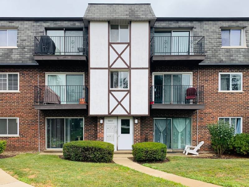 Condo for rent at 9462 Bay Colony Dr - 3rd Floor, Des Plaines, IL 60016