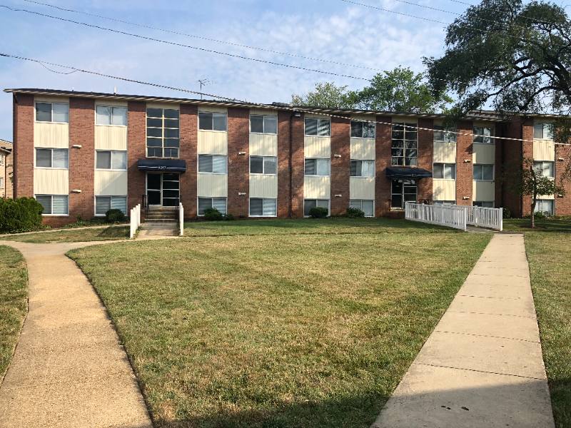 Apartment for rent at 8263 Russell Rd, Alexandria, VA 22309