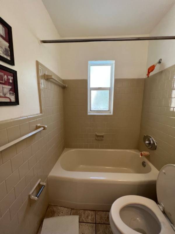 Apartment for rent at 413 SW 2 Ave, Dania, FL 33004