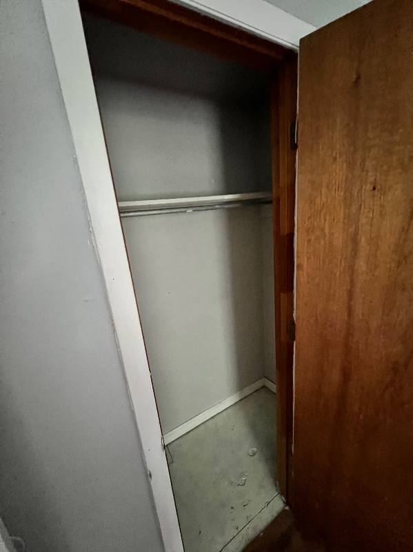 Apartment for rent at 421 S Orleans St, Florence, AL 35630