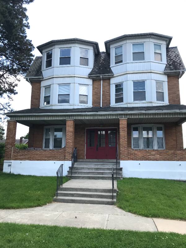 Apartment for rent at 1631 W Broad St - 1st Floor, Bethlehem, PA 18018