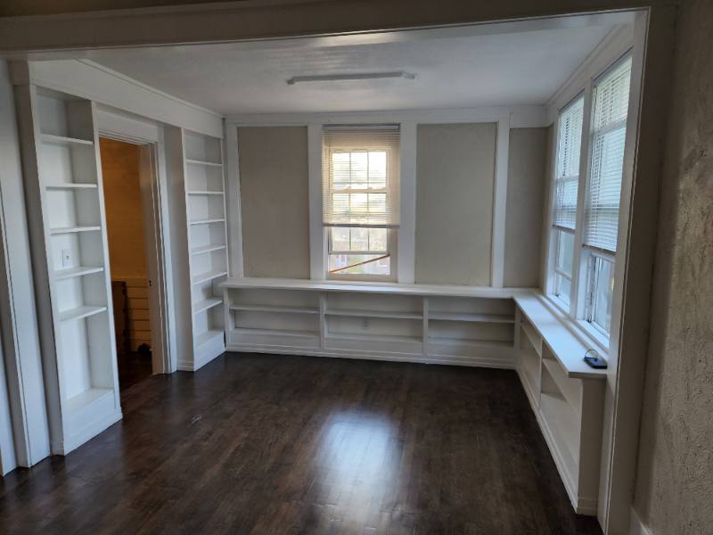 Apartment for rent at 1205 Emerald Ave #2, Chicago Heights, IL 60411