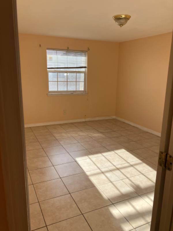 Townhouse for rent at 4209 Eporia St, Metairie, LA 70001