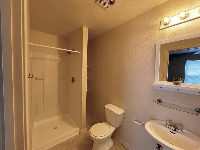 House for rent at 20799 Pine Island Rd, Hempstead, TX 77445