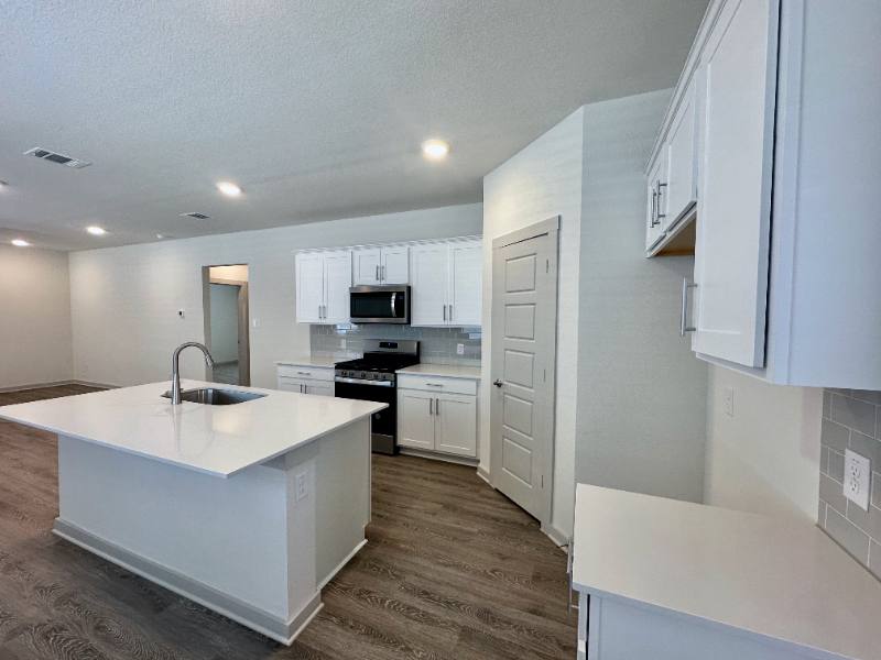 House for rent at 325 Wilshire Rd, San Marcos, TX 78666