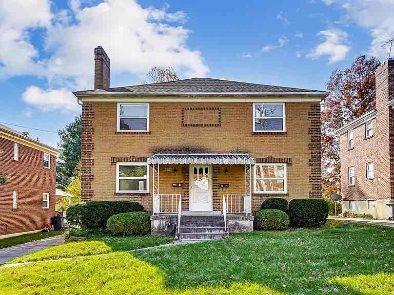 Apartment for rent at 4213 Applegate Ave #2, Cincinnati, OH 45211