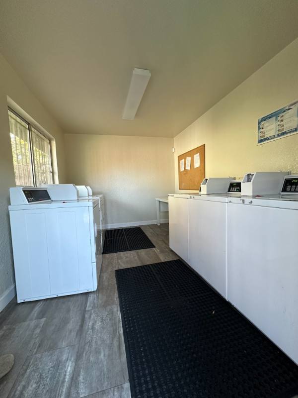Apartment for rent at 5421 El Camino Ave #14, Carmichael, CA 95608