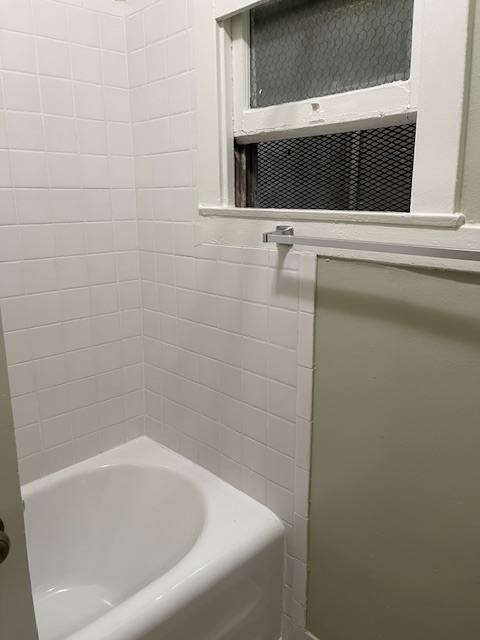 Apartment for rent at 2624 Foothill Blvd #305, Oakland, CA 94601