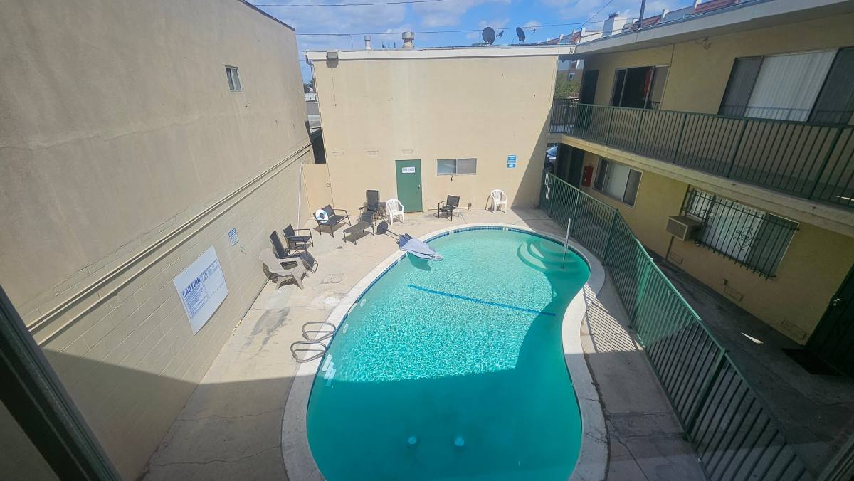 Apartment for rent at 14926 Hawthorne Blvd #118, Lawndale, CA 90260