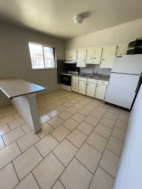 Apartment for rent at 4426 Moonlight Ave #1, El Paso, TX 79904