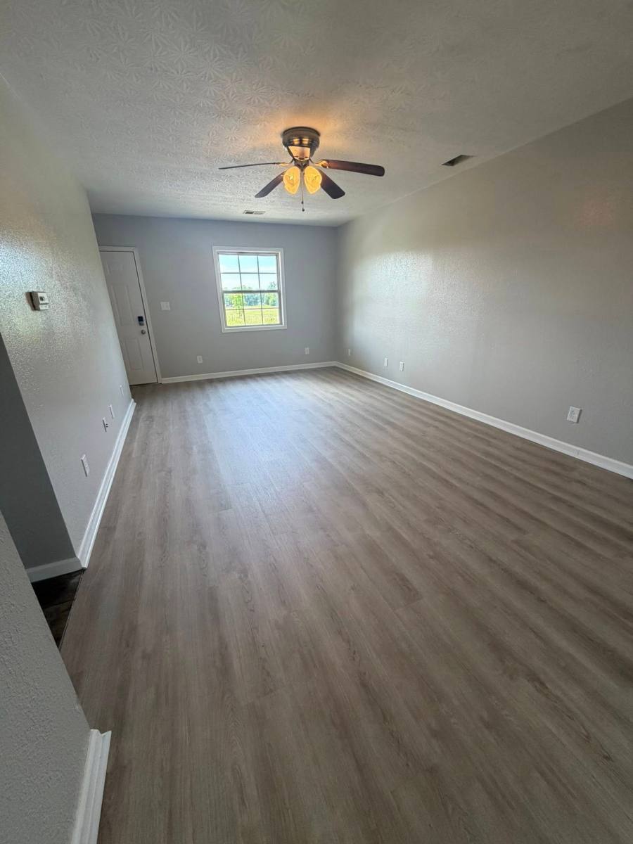 House for rent at 515 E Brookelynn Court, Pekin, IN 47165