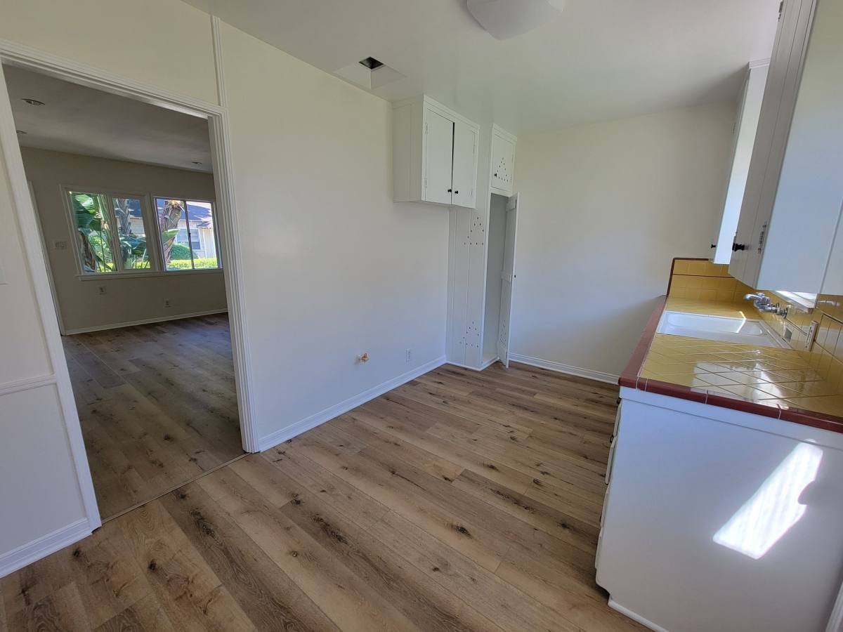 Apartment for rent at 13626 1 2 Leadwell St #626 1-2, Van Nuys, CA 91405
