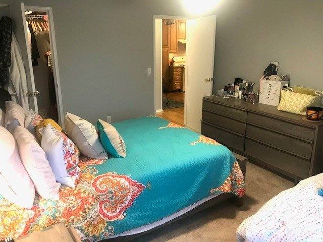 Apartment for rent at 79-18 Balance Rock Rd, Seymour, CT 06483