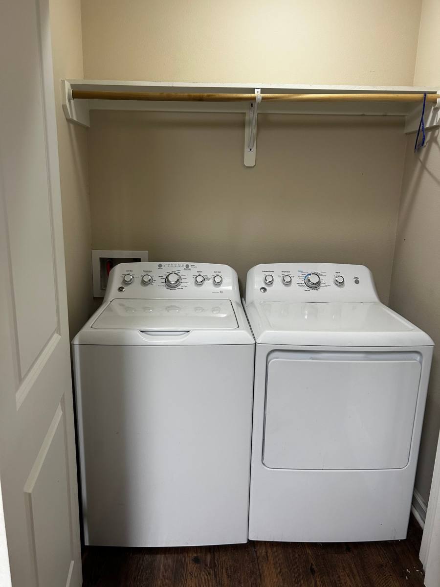 Apartment for rent at 116A Bilbo St, Lake Charles, LA 70601