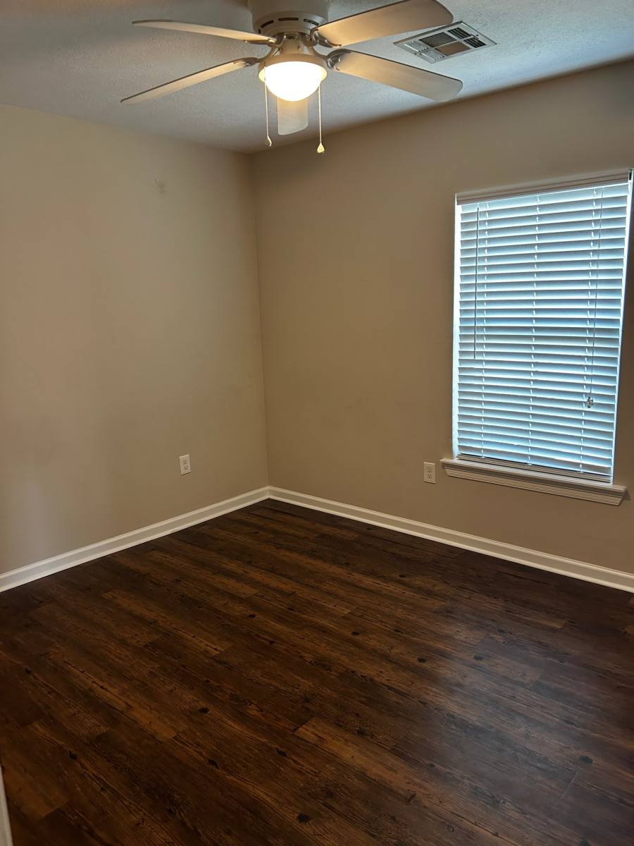 Apartment for rent at 116A Bilbo St, Lake Charles, LA 70601