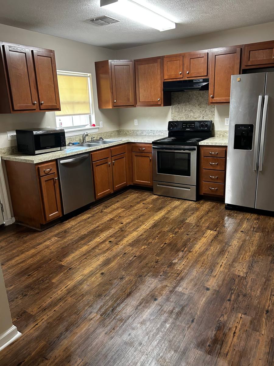 Apartment for rent at 116A Bilbo St, Lake Charles, LA 70601