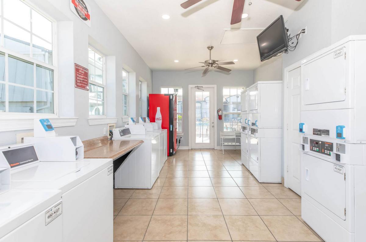 Apartment for rent at 3802 Nasa Rd, Seabrook, TX 77586