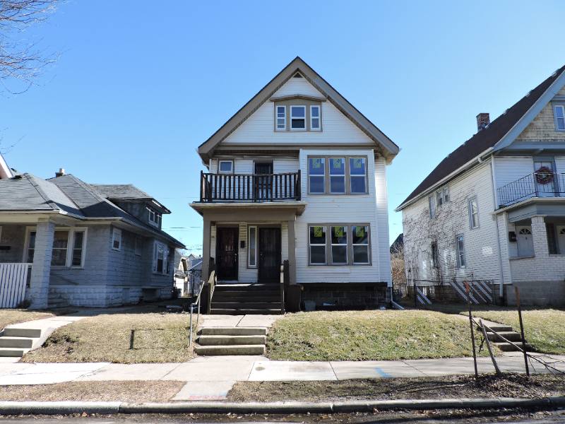 House for rent at 2566 N 40th St, Milwaukee, WI 53210