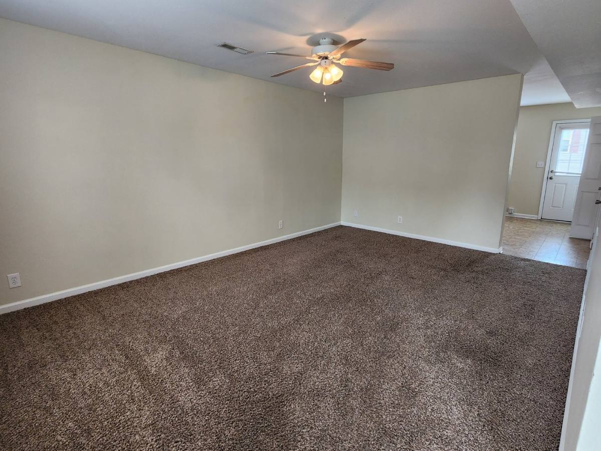 Townhouse for rent at 248-2C Executive Ave, Clarksville, TN 37042