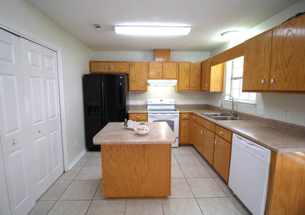 House for rent at 1958 Wyatt St, Pensacola, FL 32514