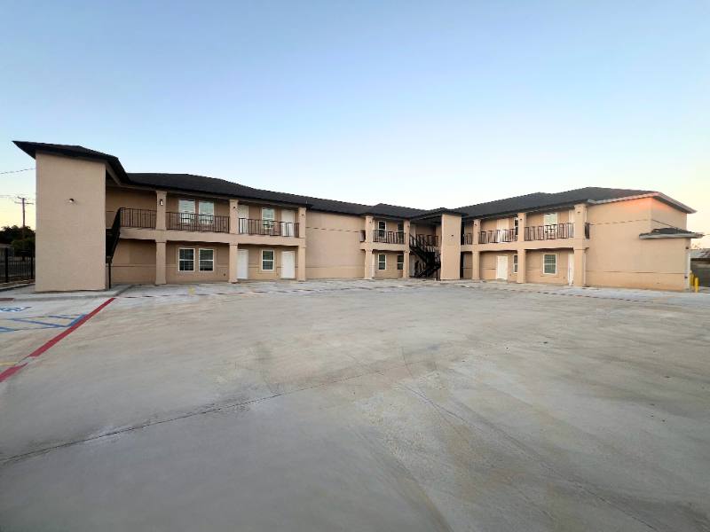 Apartment for rent at 2904 E Lyon St #2, Laredo, TX 78043
