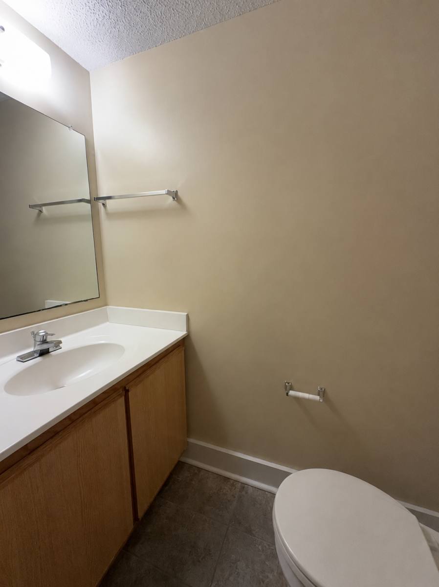Townhouse for rent at 1121 Pueblo Dr, Jacksonville, NC 28546